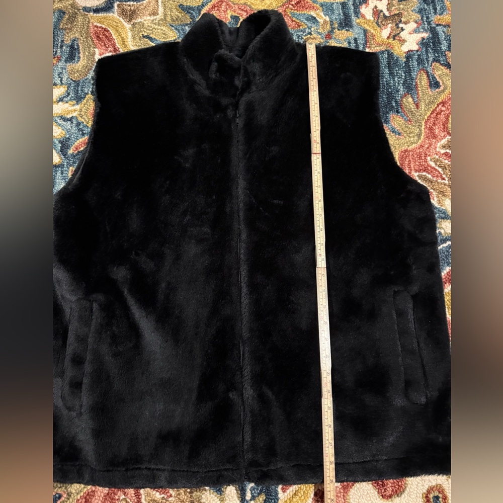 Vintage Duffel Sportswear Faux Fur Vest - Black - EUC - L - Picture 3 of 8